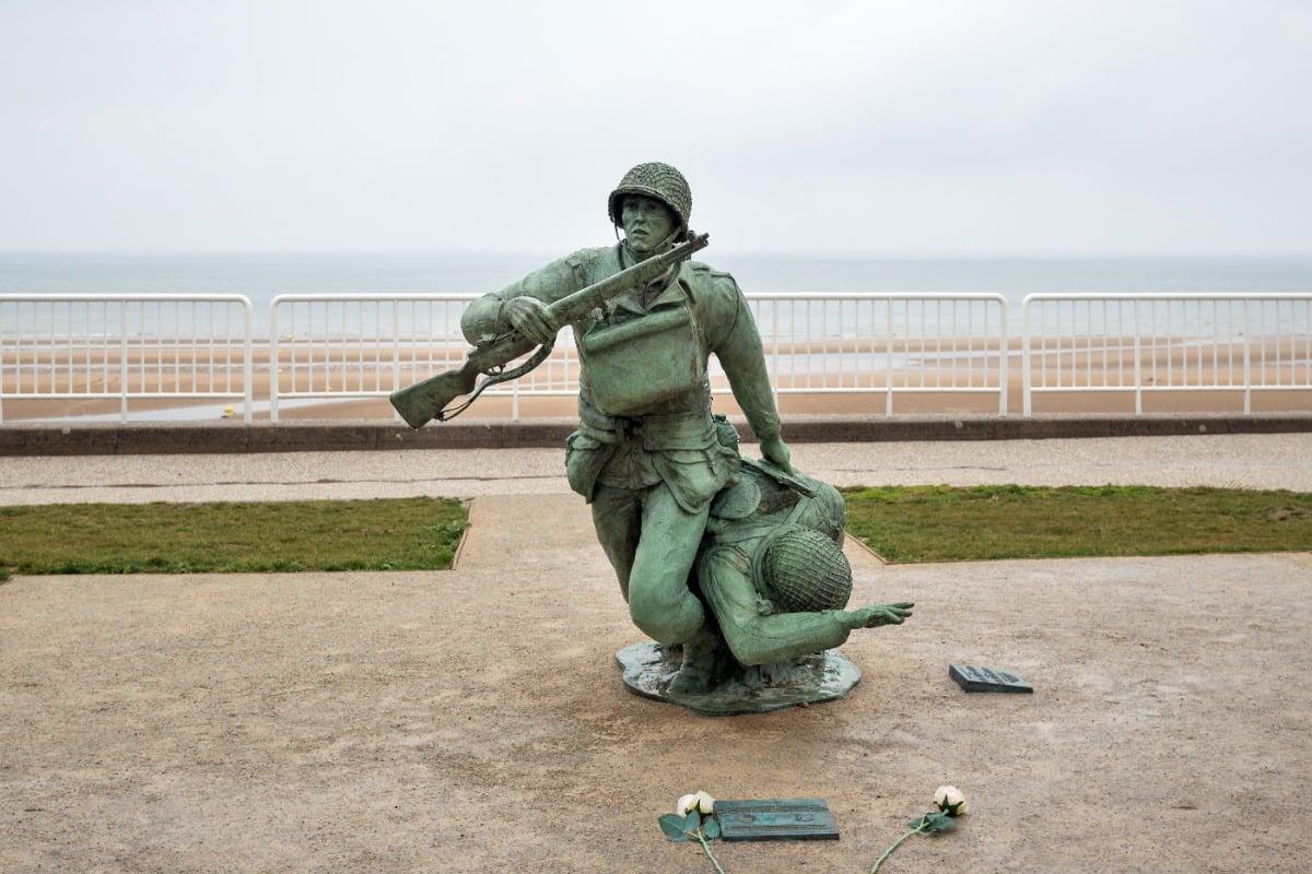 The National Guard soldier statue at Omaha Beach
